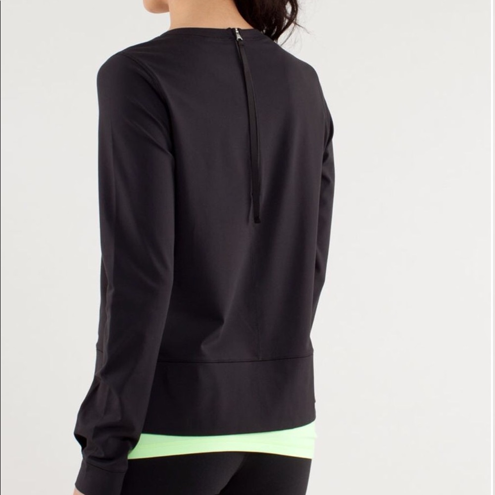 Lululemon Run Warm Up Crew Size 4